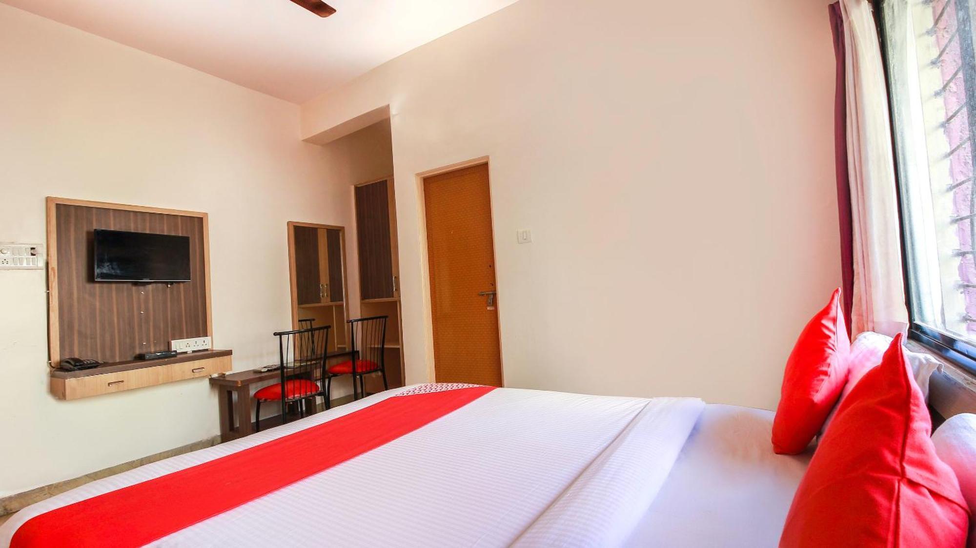 Hotel O Kandil Jogeshwari Екстериор снимка